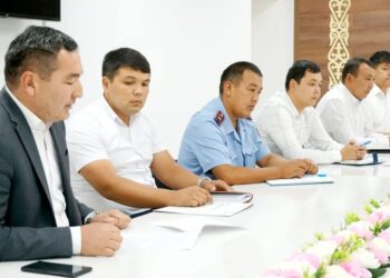 КЕЛЕС: КӘМЕЛЕТКЕ ТОЛМАҒАНДАРДЫҢ ІСТЕРІ ЖӘНЕ ОЛАРДЫҢ ҚҰҚЫҚТАРЫН ҚОРҒАУ ЖӨНІНДЕГІ КОМИССИЯ ОТЫРЫСЫ ӨТКІЗІЛДІ