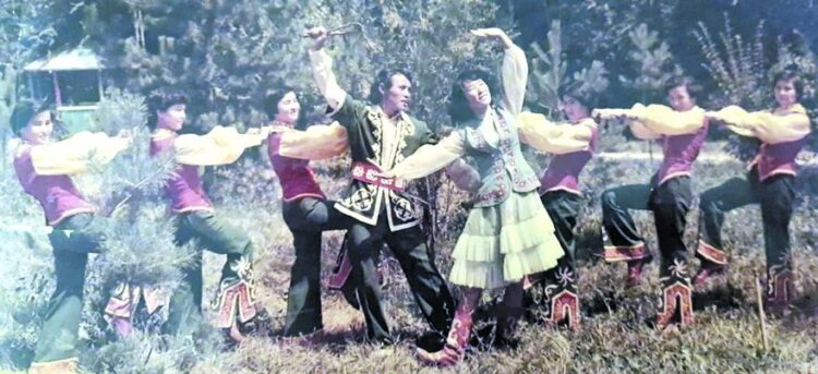 “ҚАРЛЫҒАШТАН” қанат қаққан “ШАТТЫҚ”