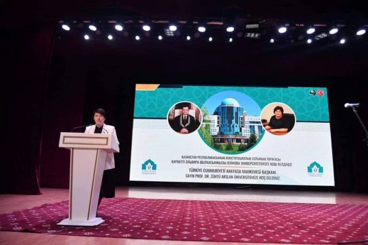 ДАРХАН САТЫБАЛДЫ ЖОЛДАУДАҒЫ БАСЫМ БАҒЫТТАР ӨҢІРДІҢ ДАМУЫНА ОҢ СЕРПІН БЕРЕТІНІН ЖЕТКІЗДІ