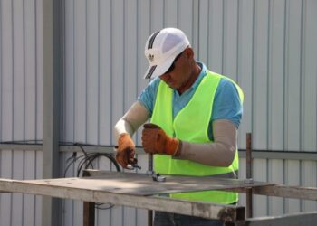 ТҮРКІСТАН: САРЫАҒАШТА ЖАҢА СПОРТ КЕШЕНІ САЛЫНЫП ЖАТЫР