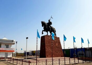 АЛПАМЫС ЕСКЕРТКІШІ ҚАЛАЙ ТҰРҒЫЗЫЛДЫ?