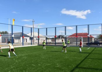 ТҮРКІСТАН: СОЗАҚТА КІШІ ФУТБОЛ АЛАҢШАСЫ МЕН БАЛАЛАР ОЙЫН АЛАҢЫ АШЫЛДЫ