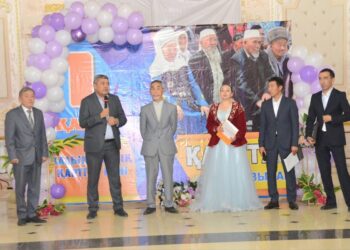 ЖЕТІСАЙДА ҚАРТТАРҒА ҚҰРМЕТ КӨРСЕТІЛДІ