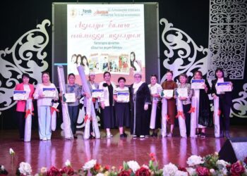 ТҮРКІСТАН: ОБЛЫСТЫҚ «1000 КІТАП – 1000 ӨЛЕҢ» МАРАФОНЫ ҚОРЫТЫНДЫЛАНДЫ