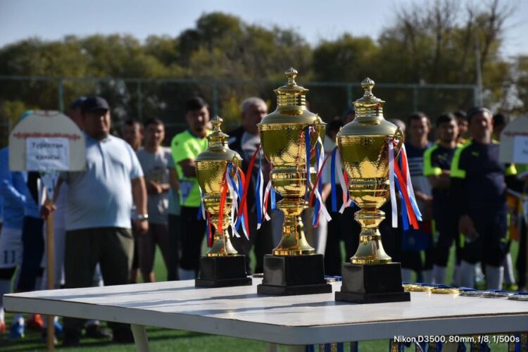 ДІН САЛАСЫНЫҢ ҚЫЗМЕТКЕРЛЕРІ ФУТБОЛДАН СЫНҒА ТҮСТІ