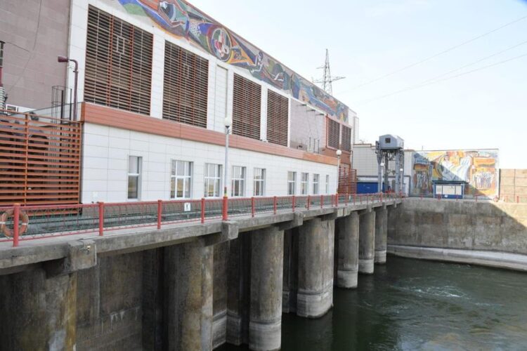 ТҮРКІСТАН ОБЛЫСЫНДА ЭКОНОМИКАЛЫҚ ДАМУ КӨРСЕТКІШТЕРІ ЖОҒАРЫЛАДЫ