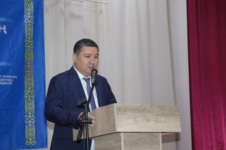 Н.ІЗТІЛЕУОВ: Халықты жұмыспен қамтуға баса мән беруіміз қажет