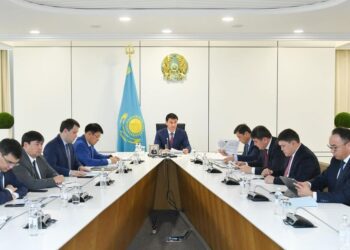 ДАРХАН САТЫБАЛДЫ СПОРТ САЛАСЫНДАҒЫ КЕМШІЛІКТЕРДІ ЖОЮДЫ ТАПСЫРДЫ