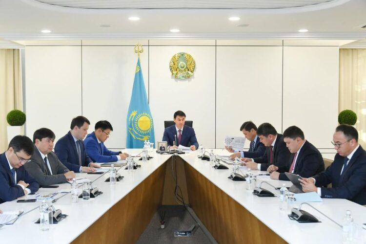 ДАРХАН САТЫБАЛДЫ СПОРТ САЛАСЫНДАҒЫ КЕМШІЛІКТЕРДІ ЖОЮДЫ ТАПСЫРДЫ