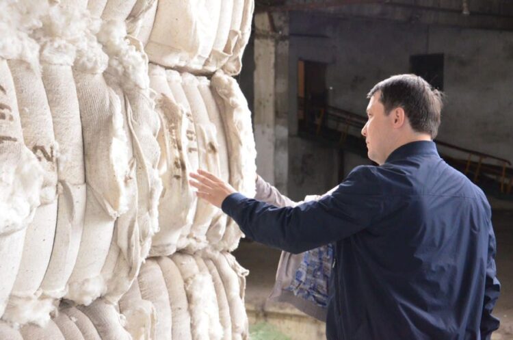 ОБЛЫС ӘКІМІНІҢ ОРЫНБАСАРЫ ЗАУЫТТАРДЫҢ ЖҰМЫСЫМЕН ТАНЫСТЫ