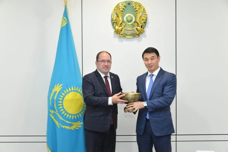 ДАРХАН САТЫБАЛДЫ ЧЕХИЯНЫҢ АУЫЛ ШАРУАШЫЛЫҒЫ МИНИСТРІМЕН КЕЗДЕСТІ