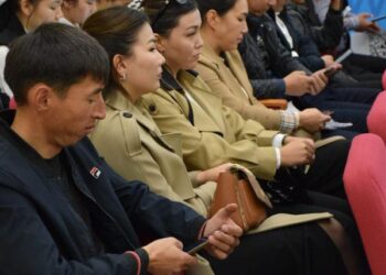 ТҮРКІСТАН: НҰРЛАН ӘБДІРОВ БӘЙДІБЕК АУДАНЫНА БАРДЫ