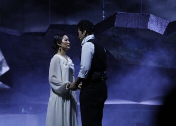 ТҮРКІСТАН ТЕАТРЫ РЕСПУБЛИКАЛЫҚ ФЕСТИВАЛЬДЕ ЕКІ НОМИНАЦИЯМЕН МАРАПАТТАЛДЫ