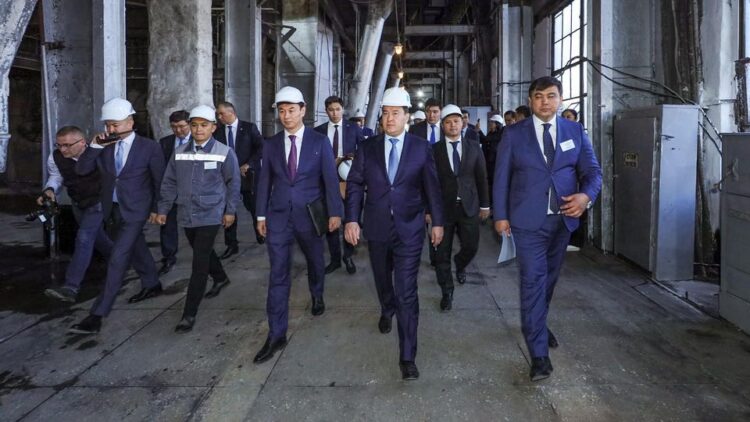 КЕНТАУ ЖЭО-СЫН КҮРДЕЛІ ЖӨНДЕУ: ӘЛИХАН СМАЙЫЛОВ ЖҮРГІЗІЛІП ЖАТҚАН ЖҰМЫС БАРЫСЫМЕН ТАНЫСТЫ