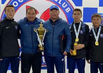 ТҮРКІСТАН ОБЛЫСЫНЫҢ ЖАС ФУТБОЛШЫЛАРЫ ҚҰРАЛБЕК ОРДАБАЕВ АТЫНДАҒЫ ЖАРЫСТЫҢ ЖЕҢІМПАЗЫ АТАНДЫ