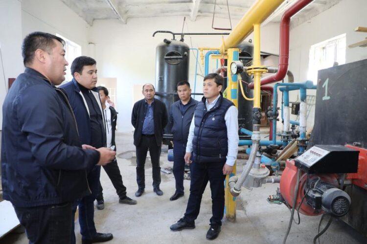 ТҮРКІСТАН ОБЛЫСЫНДАҒЫ ДЕНСАУЛЫҚ САҚТАУ НЫСАНДАРЫНЫҢ ҚҰРЫЛЫС ЖҰМЫСТАРЫ ҚАТАҢ БАҚЫЛАУДА