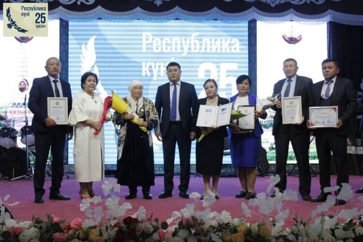 ТҮРКІСТАН: ҚАЗЫҒҰРТ АУДАНЫНДА «ЖАСАЙ БЕР, ҚАЗАҚ ЕЛІ!» ІСШАРАСЫ ӨТТІ