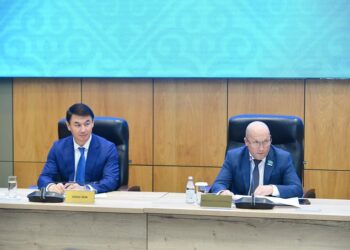 ТҮРКІСТАН ОБЛЫСТЫҚ МӘСЛИХАТЫНЫҢ КЕЗЕКТЕН ТЫС АЛТЫНШЫ СЕССИЯСЫНДА МАҢЫЗДЫ МӘСЕЛЕЛЕР ҚАРАЛДЫ