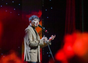 ТҮРКІСТАНҒА ҚЫЗМЕТ ЕТУГЕ КЕЛГЕН «JANA LEP!» ӨНЕРПАЗДАРЫ КӨРЕРМЕНДІ СҮЙСІНДІРДІ