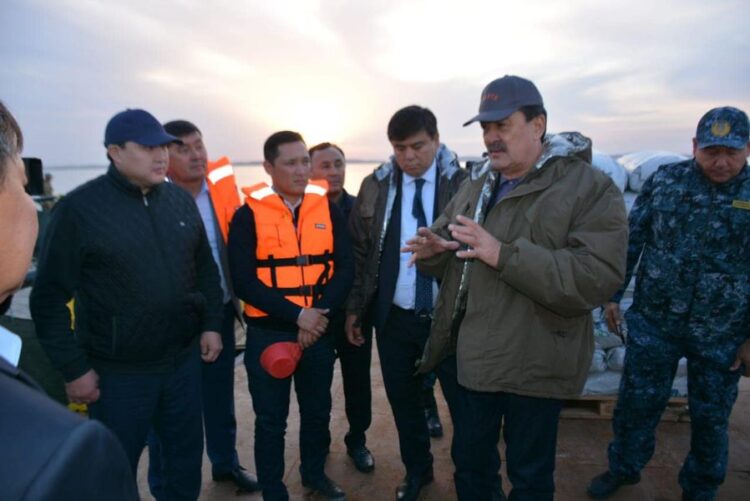 ЭКОЛОГИЯ МИНИСТРІ ТҮРКІСТАН ОБЛЫСЫНДАҒЫ БАЛЫҚ ШАРУАШЫЛЫҒЫНЫҢ ЖАҒДАЙЫМЕН ТАНЫСТЫ