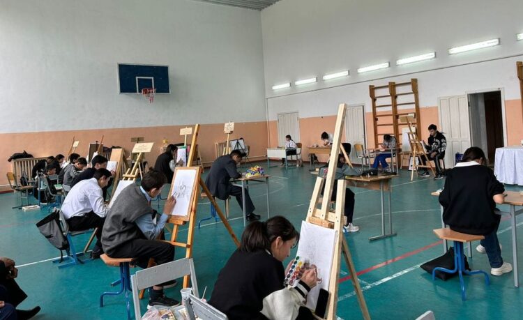 ТҮЛКІБАС: РЕСПУБЛИКАЛЫҚ «МАХАМБЕТ ОҚУЛАРЫ» КОНКУРСЫНЫҢ АУДАНДЫҚ КЕЗЕҢІ ӨТТІ