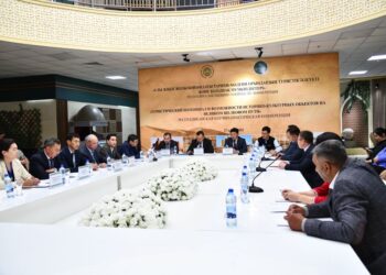 ОТЫРАР АУДАНЫНДА РЕСПУБЛИКАЛЫҚ ҒЫЛЫМИ-ТӘЖІРИБЕЛІК КОНФЕРЕНЦИЯ ӨТТІ