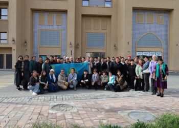 АҚЫНДАР МЕКТЕПКЕ БАРДЫ