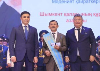 Шымкенте празднуют День Республики