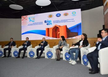 ТҮРКІСТАНДА ҚАЗАҚСТАН ХАЛҚЫ АССАМБЛЕЯСЫНЫҢ ТАРИХИ-АҒАРТУШЫЛЫҚ «БІР ЕЛ» ЖАСТАР ЖОБАСЫ ӨТТІ