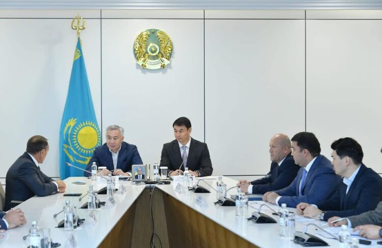 ҚР ПРЕМЬЕР-МИНИСТРІНІҢ ОРЫНБАСАРЫ ТҮРКІСТАН ОБЛЫСЫНЫҢ БИЗНЕС ҚАУЫМДАСТЫҒЫМЕН КЕЗДЕСТІ