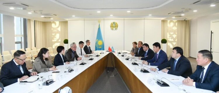 ТҮРКІСТАН ОБЛЫСЫНДА БАЛАМАЛЫ ЭНЕРГИЯ КӨЗДЕРІНІҢ БІРНЕШЕ НЫСАНЫ ІСКЕ ҚОСЫЛАДЫ