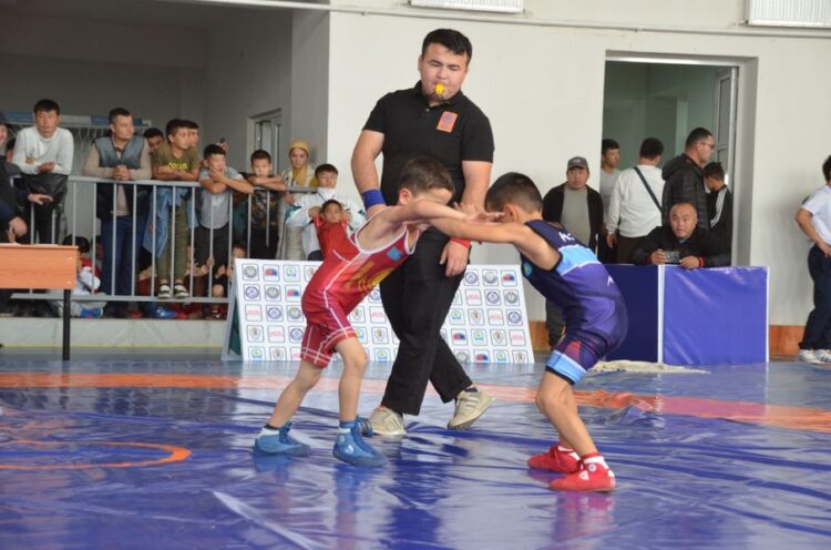 ТҮРКІСТАН: ЖЕТІСАЙ АУДАНЫНДА ЖАСӨСПІРІМДЕР АРАСЫНДА ХАЛЫҚАРАЛЫҚ ТУРНИР ӨТТІ