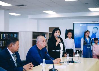 «ТҮРКІСТАН ТАЛАНТТАРЫ» ЖОБАСЫ АЯСЫНДА САБЫРБЕК ОЛЖАБАЙМЕН КЕЗДЕСУ КЕШІ ӨТТІ