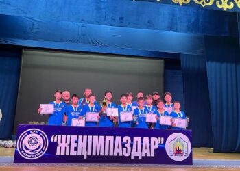 ТҮРКІСТАН: САРЫАҒАШТА ФУТБОЛ ШЕБЕРЛЕРІ МАРАПАТТАЛДЫ