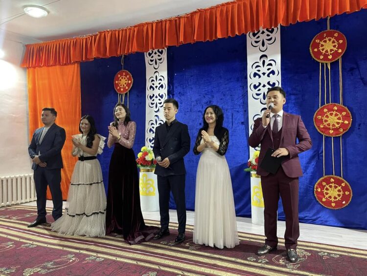 ОБЛЫСТЫҚ ФИЛАРМОНИЯ ҰЖЫМЫ КЕНТАУ ҚАЛАСЫНДА ӨНЕР КӨРСЕТТІ