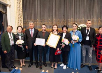 ТҮРКІСТАН МУЗЫКАЛЫҚ ДРАМА ТЕАТРЫ ӘЗЕРБАЙЖАНДА ӨТКЕН ХАЛЫҚАРАЛЫҚ ТЕАТР ФЕСТИВАЛІНДЕ ЖҮЛДЕГЕ ИЕ БОЛДЫ