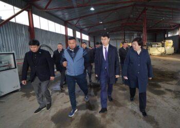 ТҮРКІСТАН: АРЫСТАҒЫ КӘСІПОРЫНДАР ЗАМАН ТАЛАБЫНА САЙ ӨНІМДЕР ШЫҒАРЫП ЖАТЫР