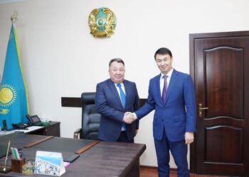 САЙЛАУДА ЖЕҢІСКЕ ЖЕТКЕН СОЗАҚ АУДАНЫНЫҢ ӘКІМІ ҚЫЗМЕТІНЕ КІРІСТІ