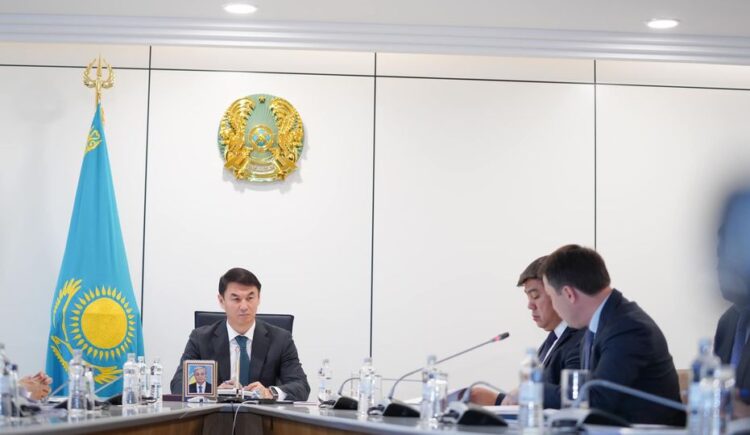 ТҮРКІСТАН ОБЛЫСЫНДА КҮЗГІ ЖИЫН-ТЕРІМ НАУҚАНЫ ТАБЫСТЫ ӨТТІ