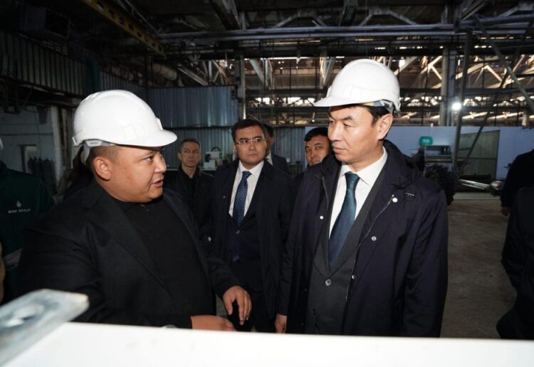 ТҮРКІСТАН: КЕНТАУДА ТАМШЫЛАТЫП СУАРУ МАШИНАЛАРЫН ШЫҒАРАТЫН КӘСІПОРЫН ЖҰМЫСЫН БАСТАДЫ