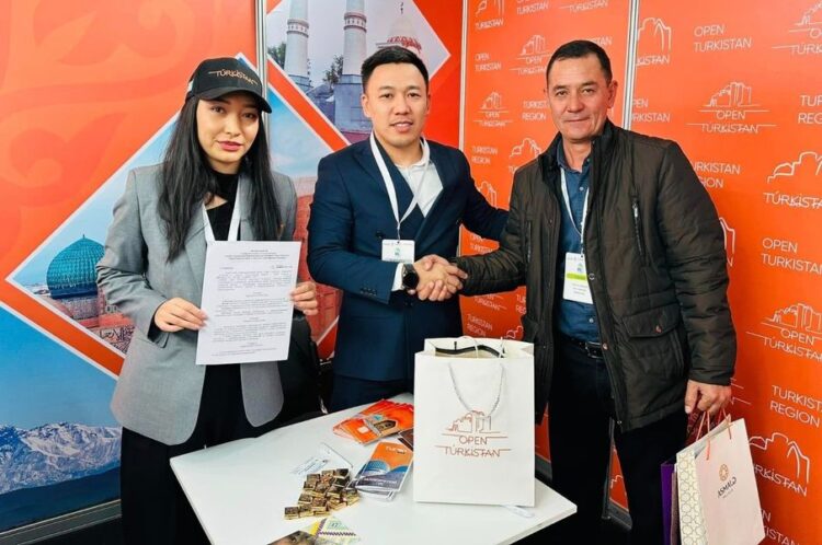 ТАШКЕНТТЕ ТҮРКІСТАНДЫҚ ДЕЛЕГАЦИЯ ТУРИЗМ БАҒЫТЫНДА 30-ДАН АСТАМ МЕМОРАНДУМҒА ҚОЛ ҚОЙДЫ