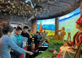 ТҮРКІСТАН ЖАСТАРЫ БАЛАЛАРҒА АРНАЛҒАН АКЦИЯ ӨТКІЗДІ