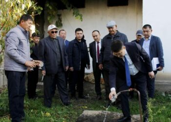 ТҮРКІСТАН: ҚАЗЫҒҰРТТА 430 ҮЙ ОРТАЛЫҚТАНДЫРЫЛҒАН АУЫЗ СУ ЖҮЙЕСІНЕ ҚОСЫЛДЫ