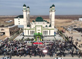 ТҮРКІСТАН: АРЫСТА СӘНІ МЕН СӘУЛЕТІ ЖАРАСҚАН ЗӘУЛІМ МЕШІТ АШЫЛДЫ