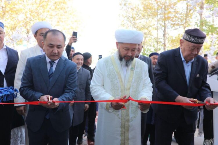 ТҮРКІСТАН: САРЫАҒАШТА ОРТАЛЫҚ МЕШІТ АШЫЛДЫ