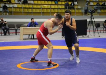 ТҮРКІСТАНДА ЕРКІН КҮРЕСТЕН САБЫР РАХЫМОВТЫ ЕСКЕ АЛУҒА АРНАЛҒАН ТУРНИР БАСТАЛДЫ