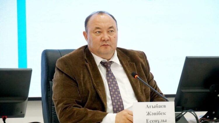 ТҮРКІСТАН: КЕЛЕСТЕ 15 МЫҢҒА ЖУЫҚ КҮЗДІК КӨШЕТ ОТЫРҒЫЗЫЛДЫ