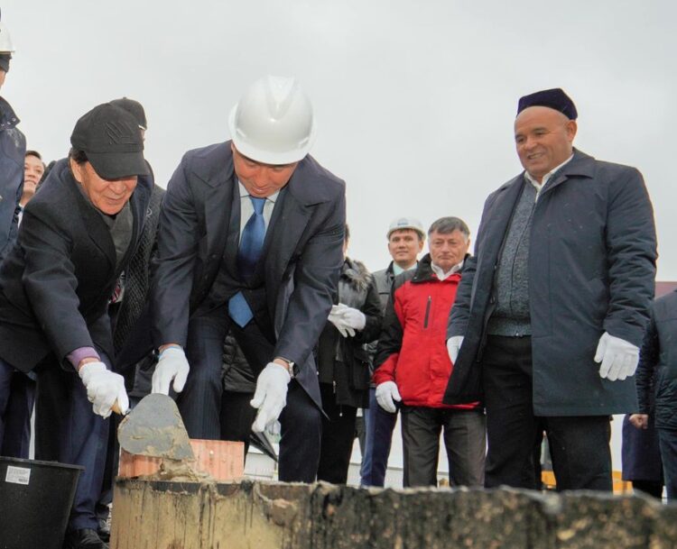 ТҮРКІСТАНДА «ДОСТЫҚ ҮЙІ» ҒИМАРАТЫНЫҢ ҚҰРЫЛЫСЫ БАСТАЛДЫ