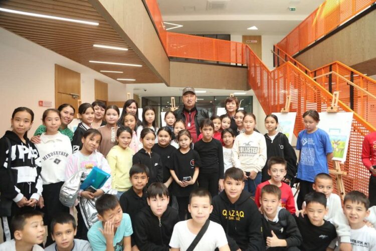 ШЫМКЕНТТЕ БАЛАЛАР ТУЫНДЫЛАРЫ НАСИХАТТАЛЫП, ФИЛЬМ РЕЖИССЕРІМЕН КЕЗДЕСУ ӨТТІ