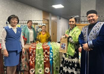 ТҮРКІСТАН: ҚОЛӨНЕР МЕН ДӘСТҮР ЖАСАРҚАН ІС-ШАРА ӨТТІ